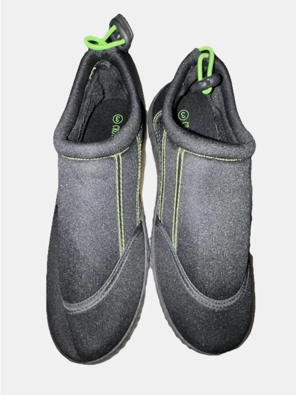 Crown Vintage Youth Poseidon Black Water Swim Shoes With Green Accents Size 3